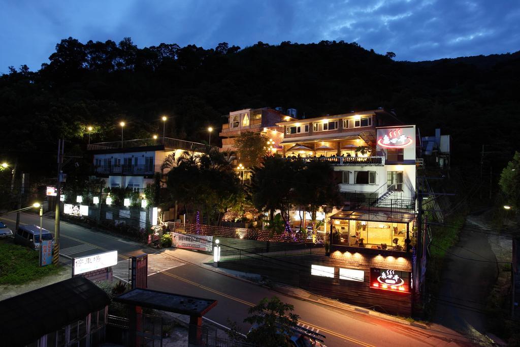 Hotel Hotspring World Wulai Esterno foto