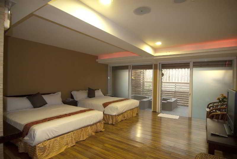 Hotel Hotspring World Wulai Esterno foto